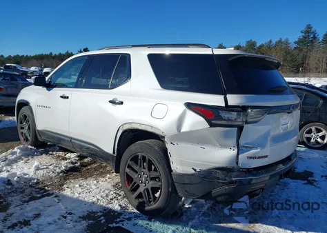 2018 Chevrolet Traverse Premier z USA, uszkodzony, nr VIN 1GNEVJKW0JJ259623